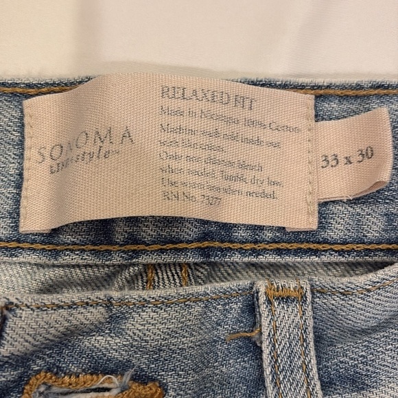 Sonoma Men's Relaxed Fit Blue Jeans - Picture 3 of 4